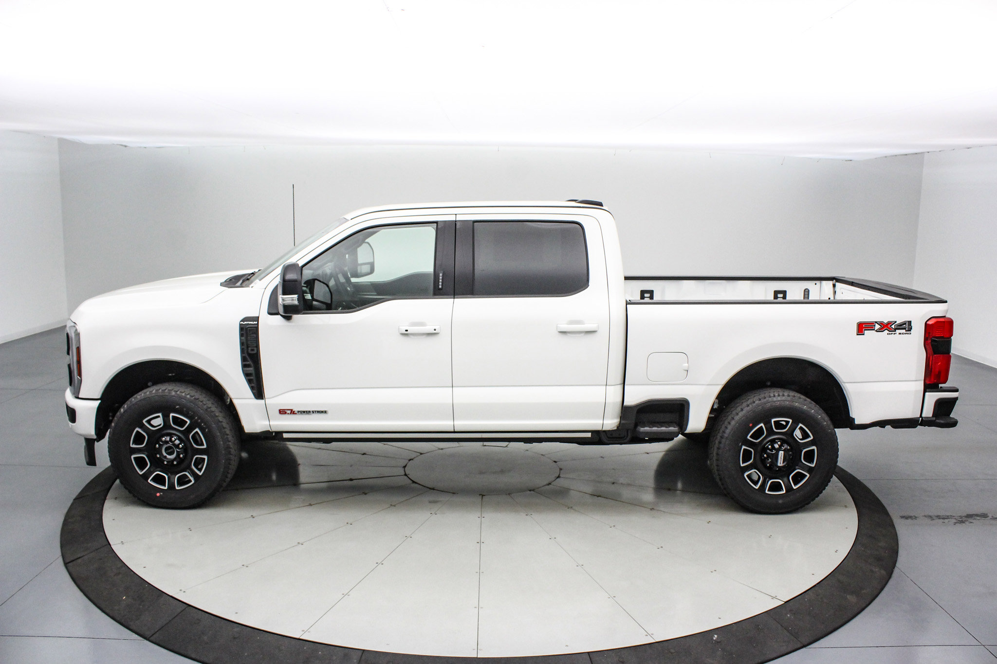New 2026 Ford F250 Platinum image 8