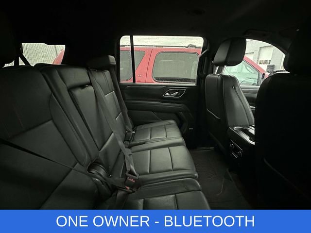 Used 2022 Chevrolet Suburban RST image 3