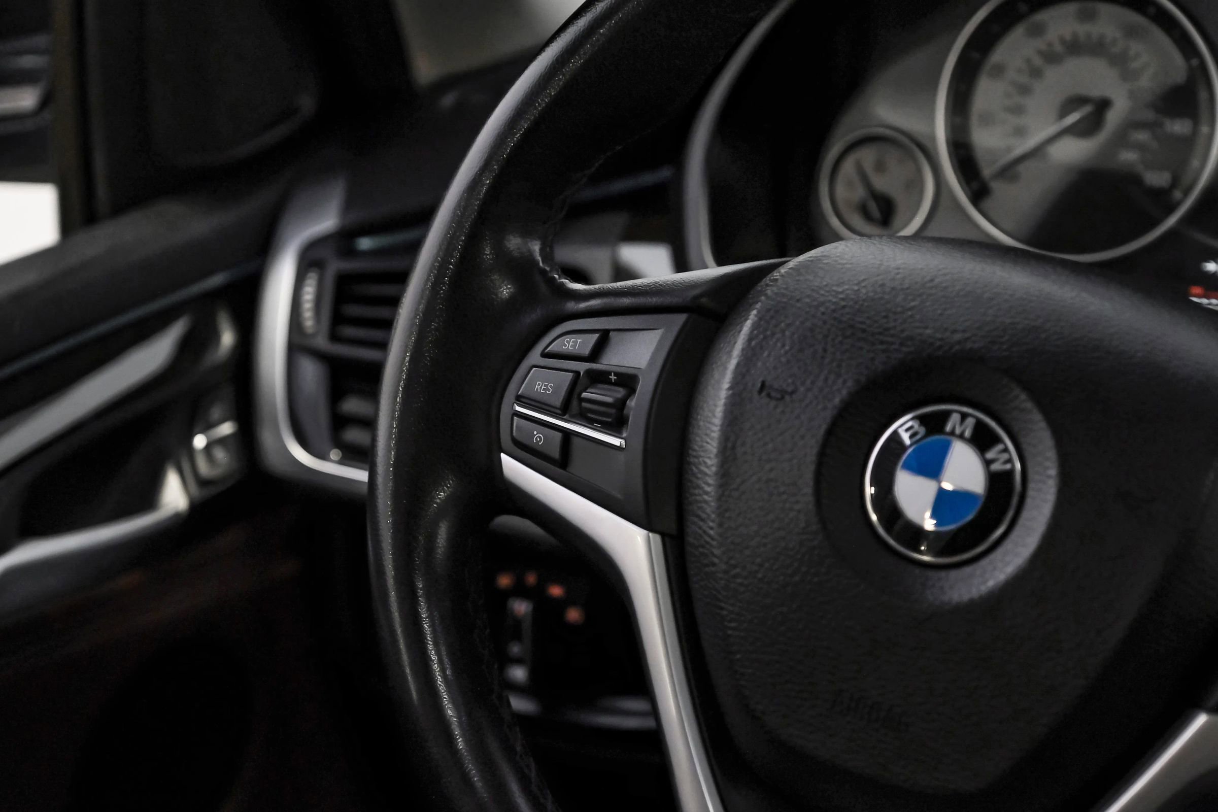 Used 2015 BMW X5 xDrive35i AWD/4WD image 13