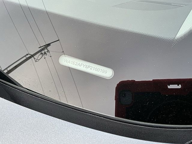 Used 2023 Audi Q5 e Premium Plus image 29