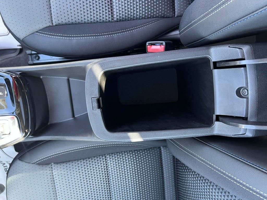 New 2026 Chevrolet Trax LT w/ Sunroof Package image 19