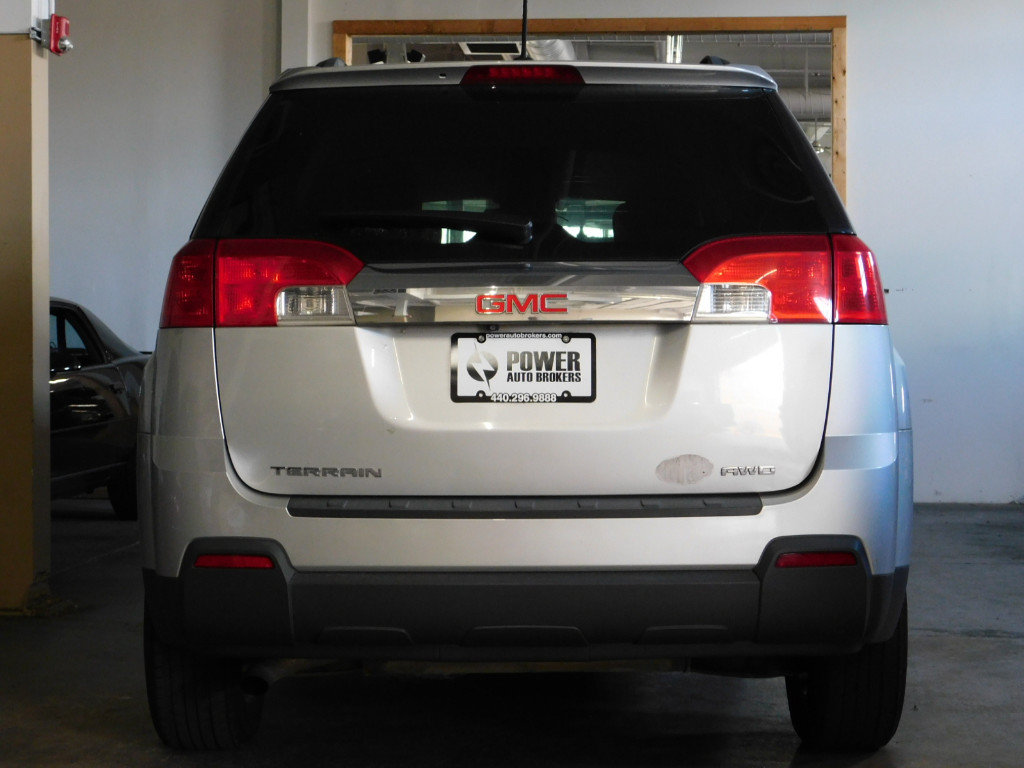 Used 2015 GMC Terrain SLE w/ Convenience Package AWD/4WD image 6