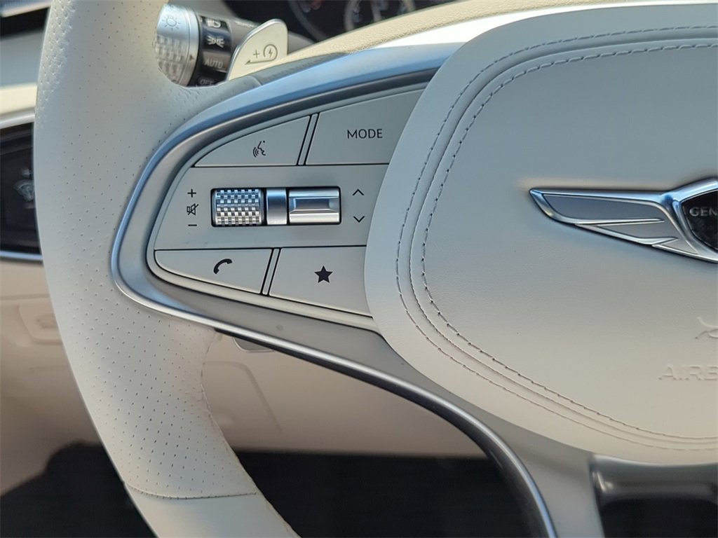Used 2025 Genesis Electrified GV70 Advanced image 16