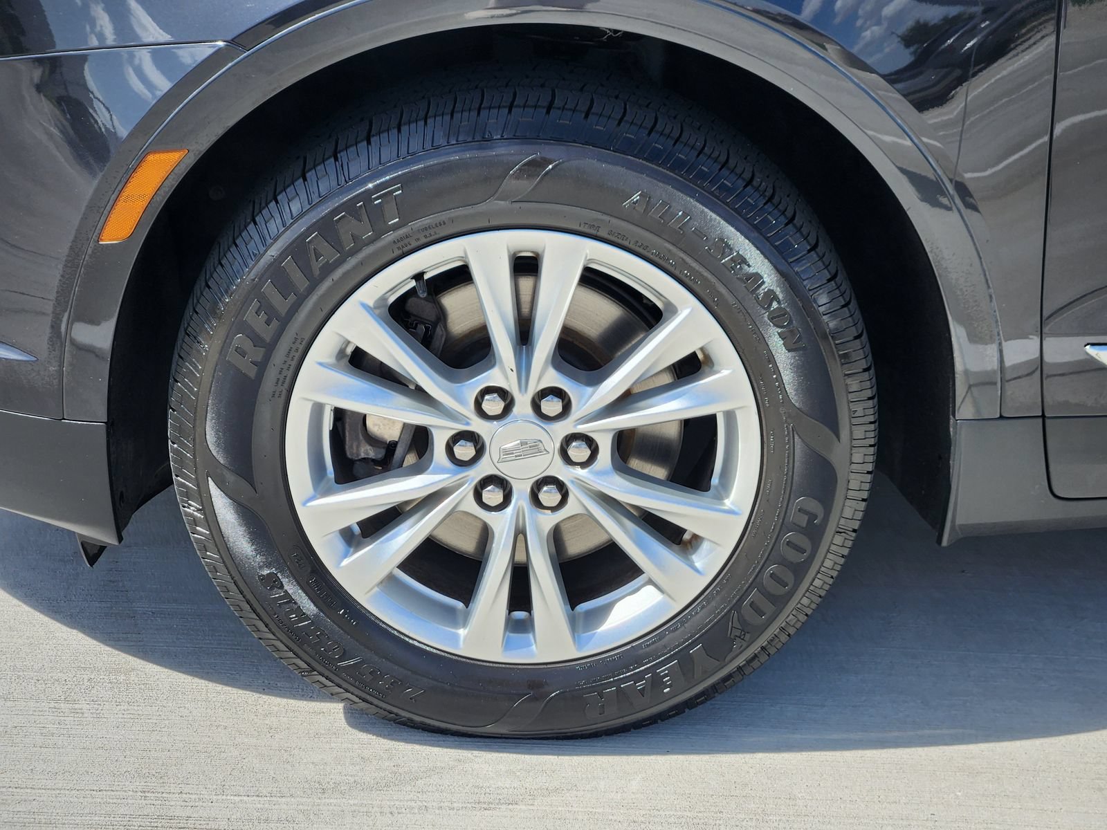 Certified 2020 Cadillac XT5 Luxury FWD image 11