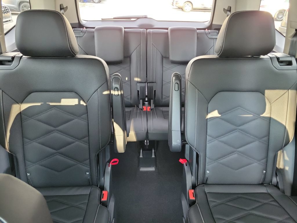 Certified 2026 Volkswagen Atlas SE FWD image 16