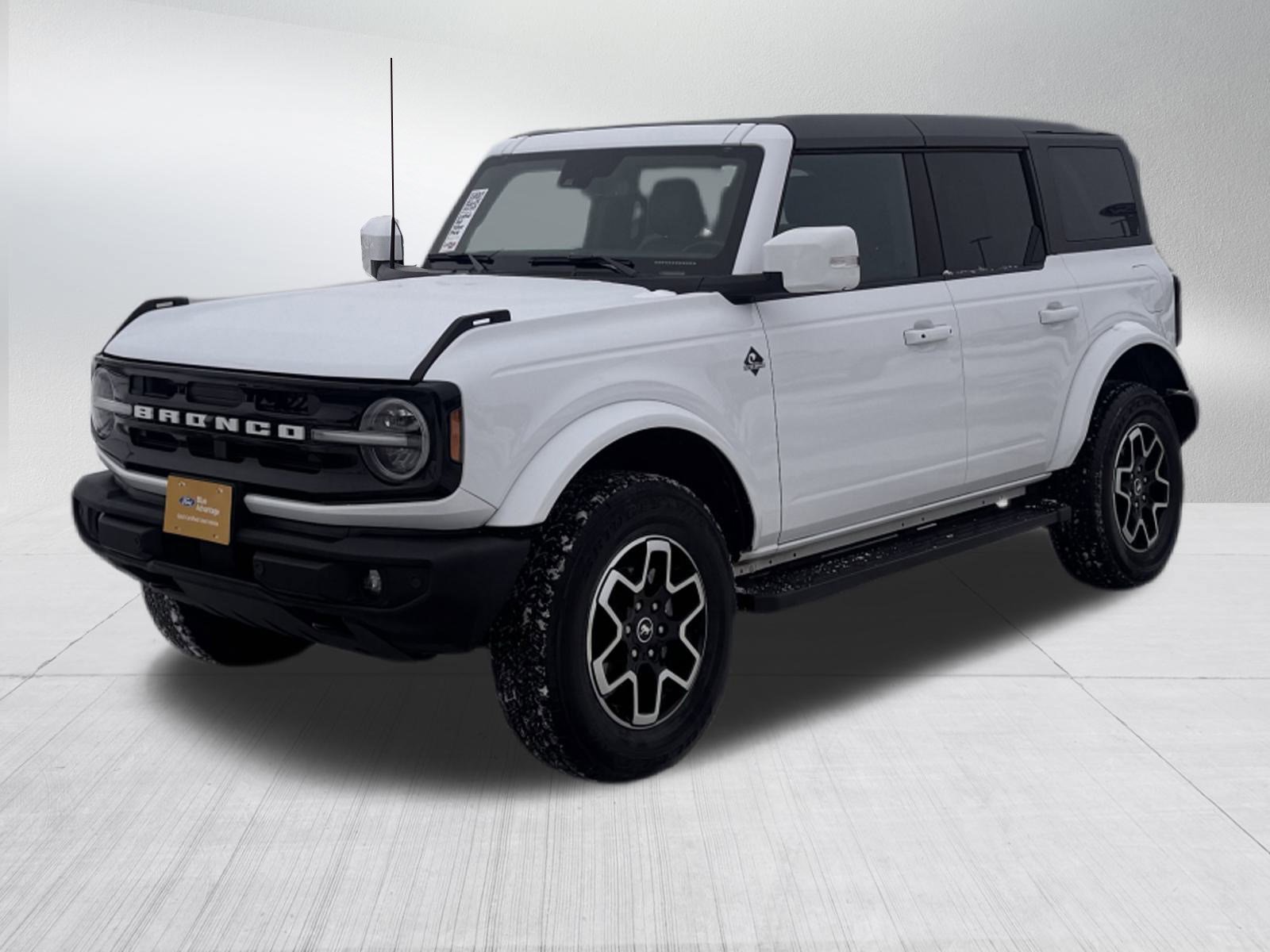 Certified 2024 Ford Bronco Outer Banks image 3