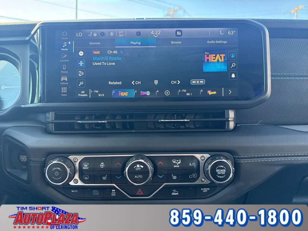 Used 2025 Jeep Wrangler Unlimited Rubicon 4xe w/ Convenience Group image 5