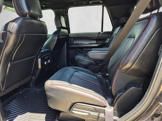 Used 2019 Ford Expedition Limited w/ Equipment Group 303A RWD image 16