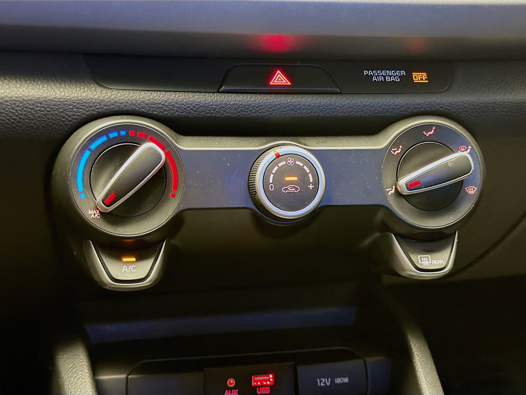 Used 2018 Kia Rio LX image 9