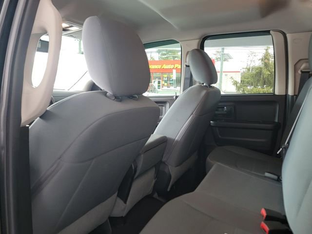 Used 2016 RAM 1500 Express w/ Black Ram 1500 Express Group image 11