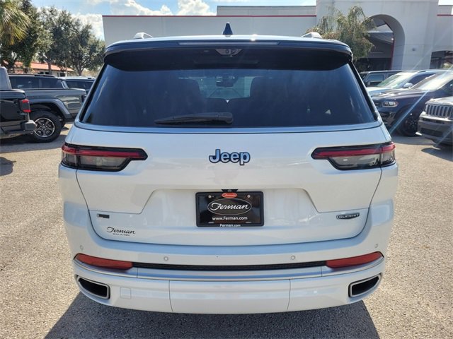 Used 2023 Jeep Grand Cherokee L Summit w/ Advanced Protech Group IV image 11