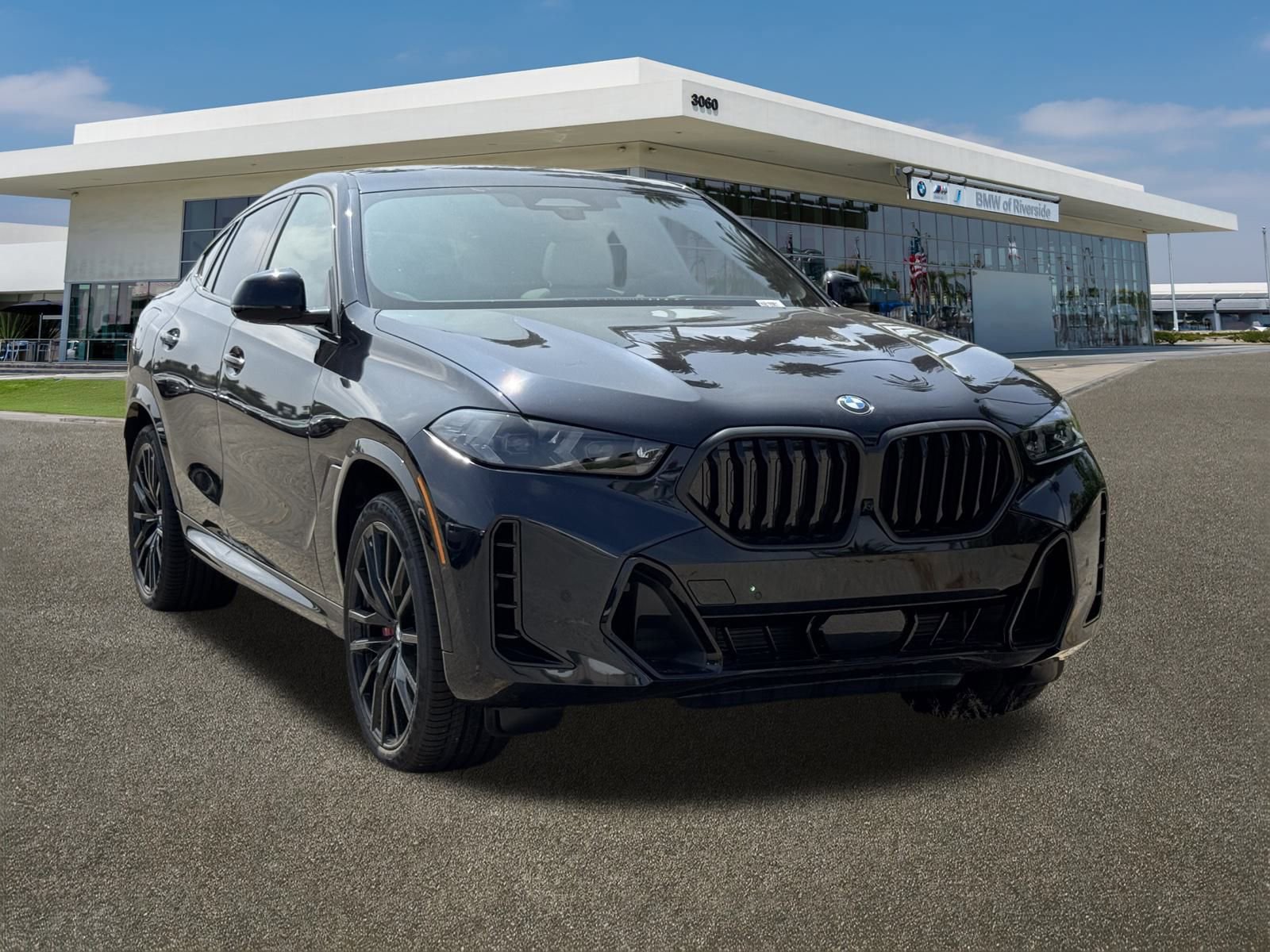New 2026 BMW X6 xDrive40i image 2