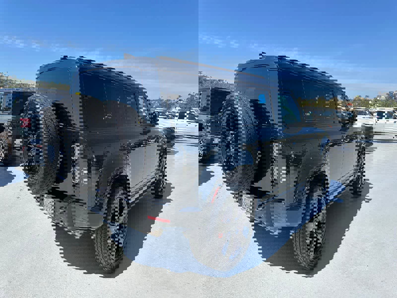 Used 2024 Land Rover Defender 110 X image 4