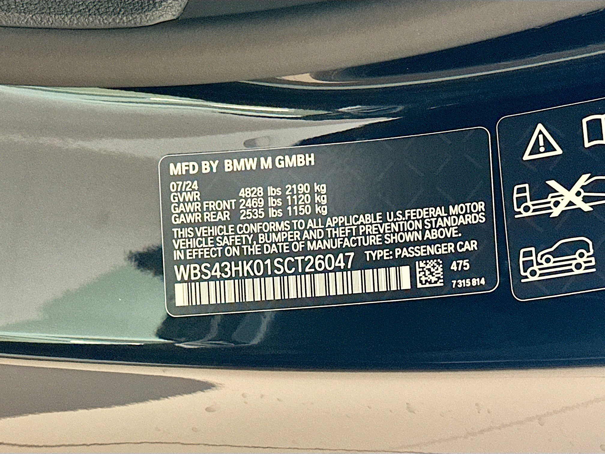 Used 2025 BMW M4 CS image 32