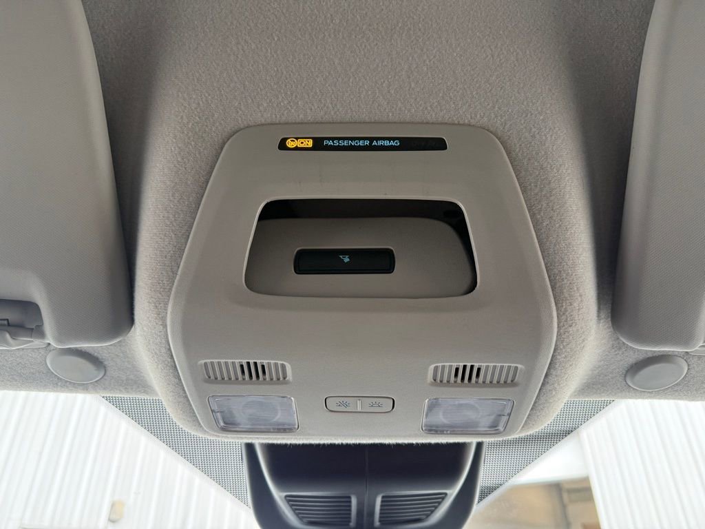 Used 2023 Ford Transit 250 Medium Roof AWD image 33