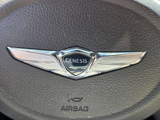 Used 2023 Genesis G70 2.0T w/ Sport Prestige Package RWD image 30