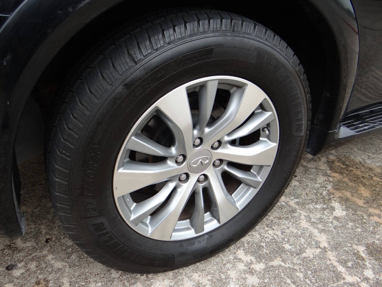 Used 2015 INFINITI QX80 2WD image 37