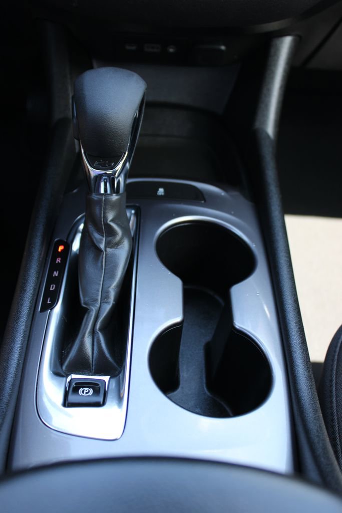 Used 2023 Chevrolet Malibu LS FWD image 36