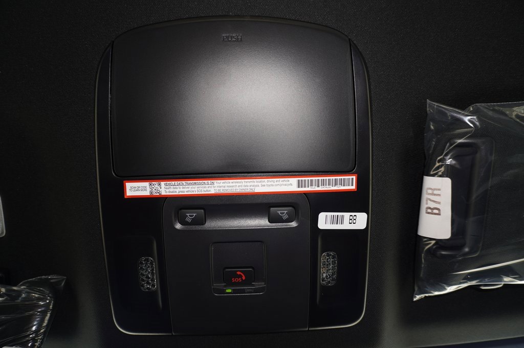 Certified 2025 Toyota Camry SE image 21