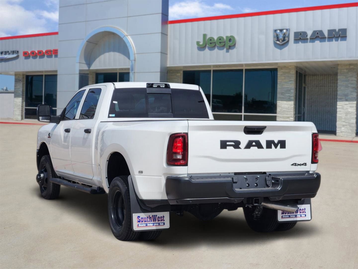 New 2026 RAM 3500 Tradesman AWD/4WD image 4
