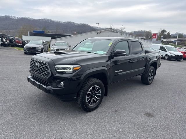 Used 2023 Toyota Tacoma TRD Sport w/ Technology Package AWD/4WD image 4