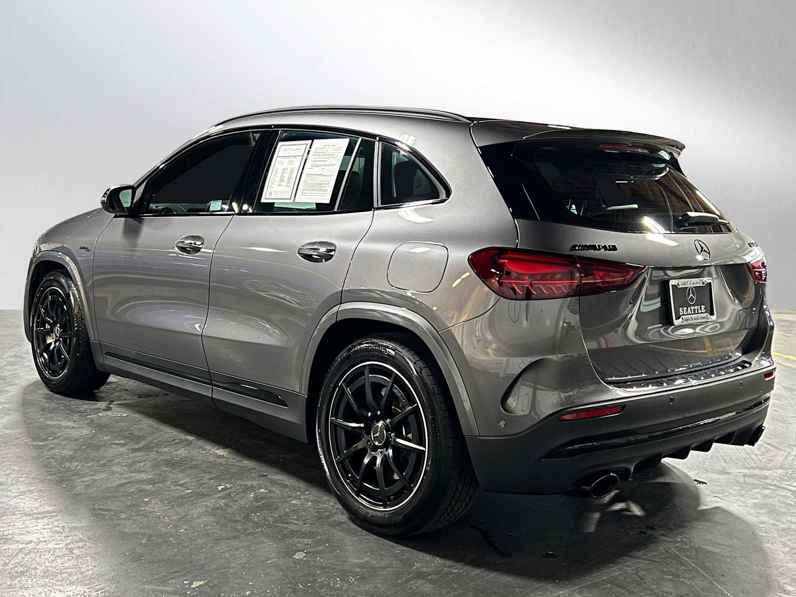 Certified 2025 Mercedes-Benz GLA 35 AMG 4MATIC image 5