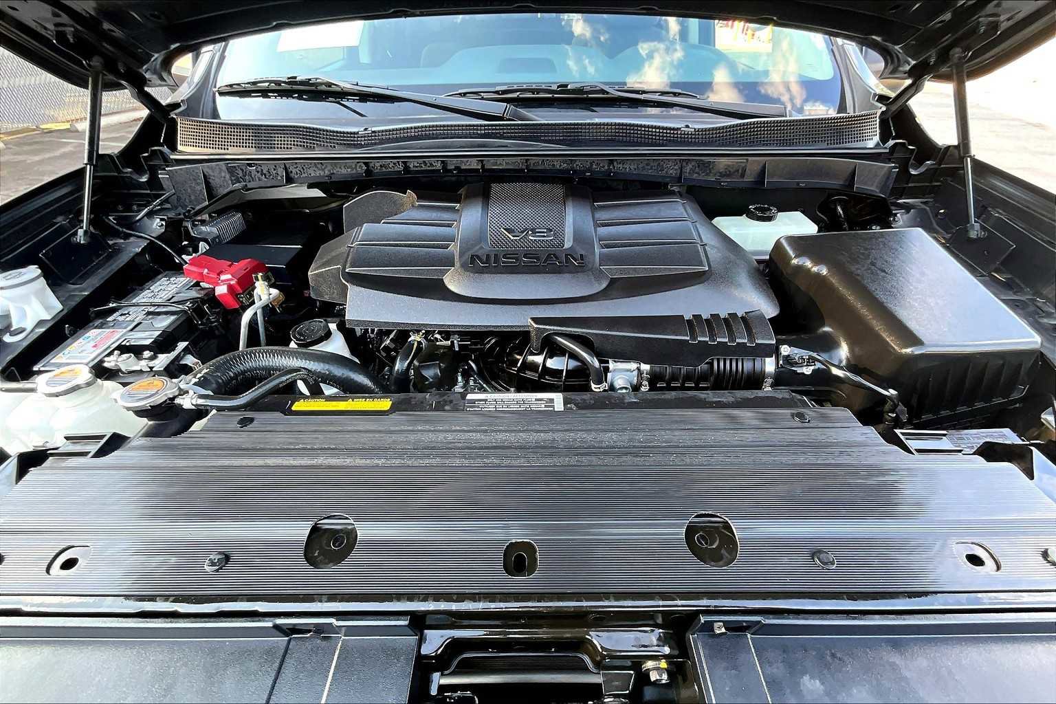 Used 2024 Nissan Titan SV w/ Accessory Utility Package image 59