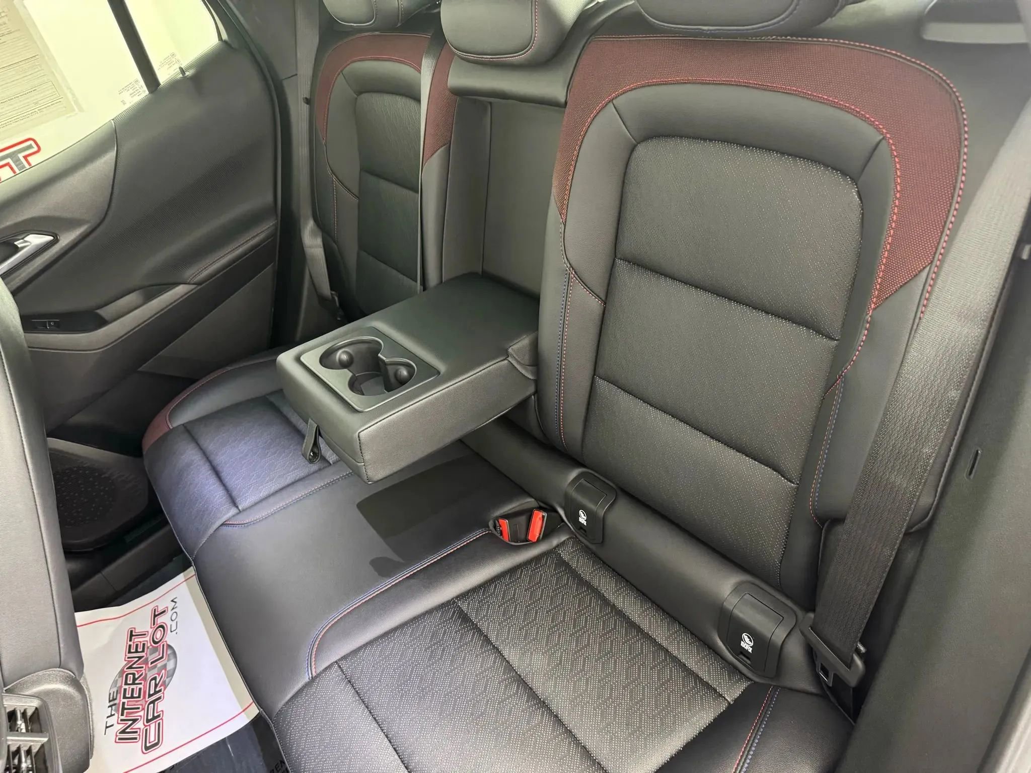 Used 2026 Chevrolet Equinox RS w/ Convenience Package III image 39