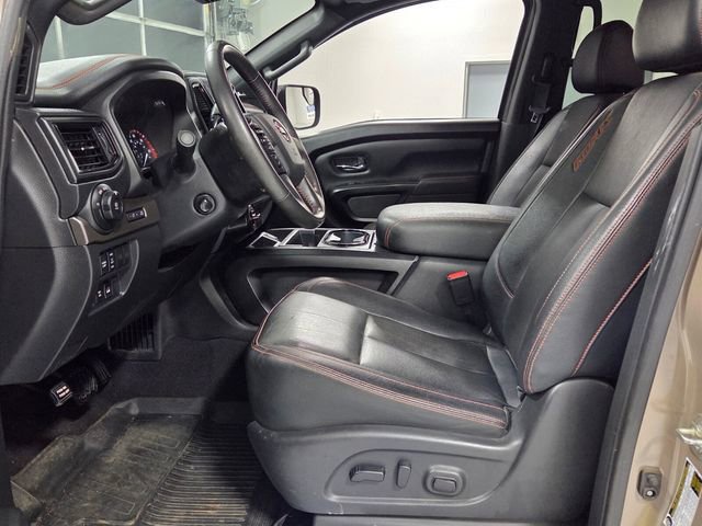 Used 2023 Nissan Titan PRO-4X w/ Pro-4x Convenience Package image 4