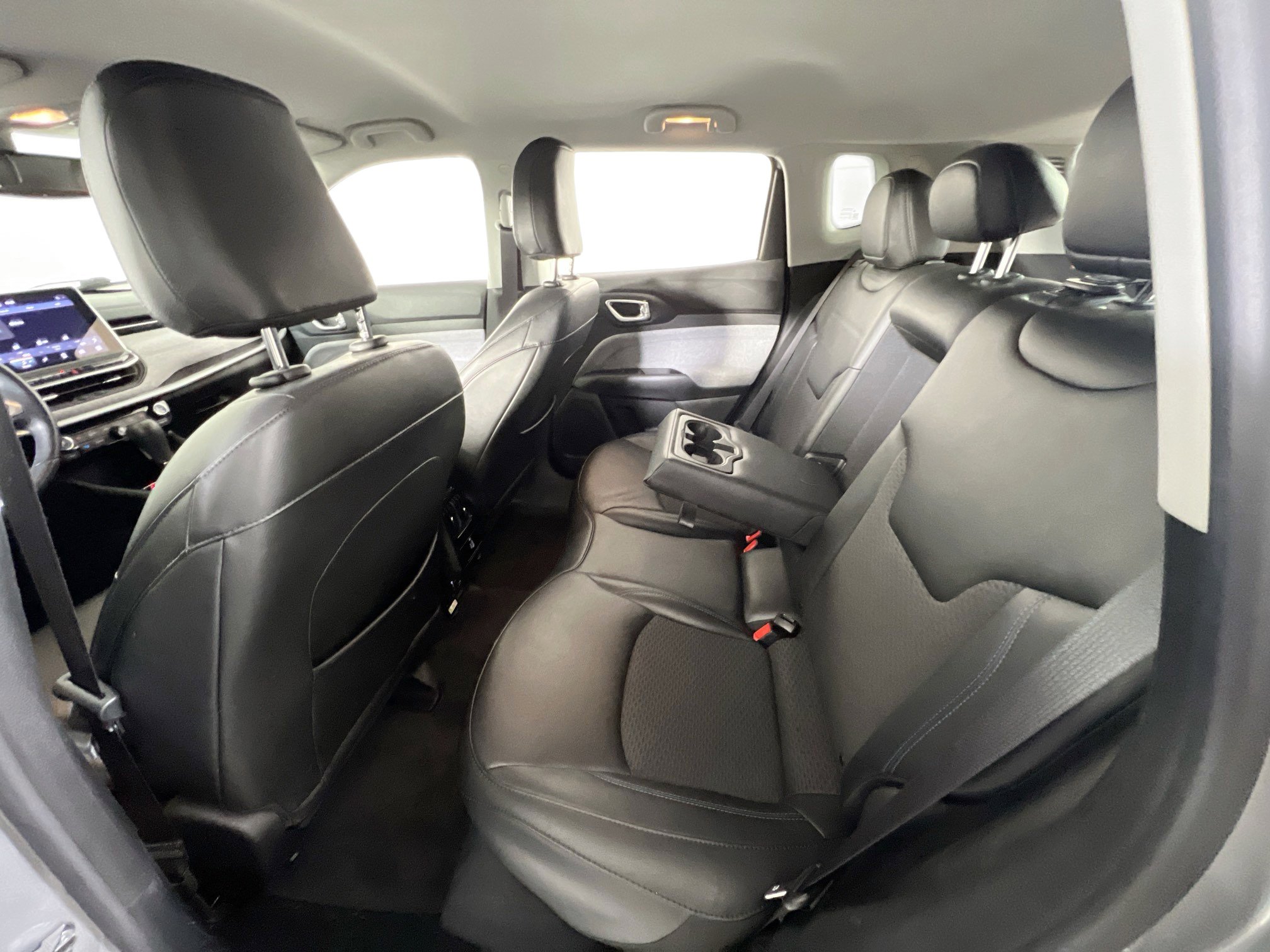 Used 2022 Jeep Compass Latitude w/ Convenience Group image 22