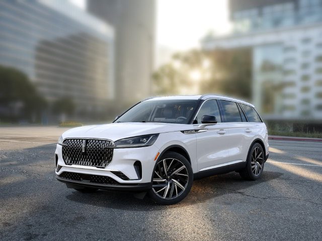 New 2027 Lincoln Aviator Reserve AWD/4WD image 3