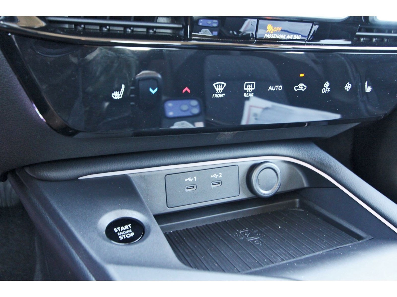 Certified 2026 Nissan Sentra SV w/ SV Convenience Package FWD image 26