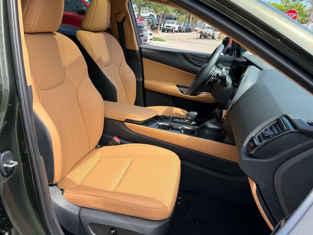 Used 2026 Lexus NX 350 AWD w/ Accessory Package (Z2) image 17