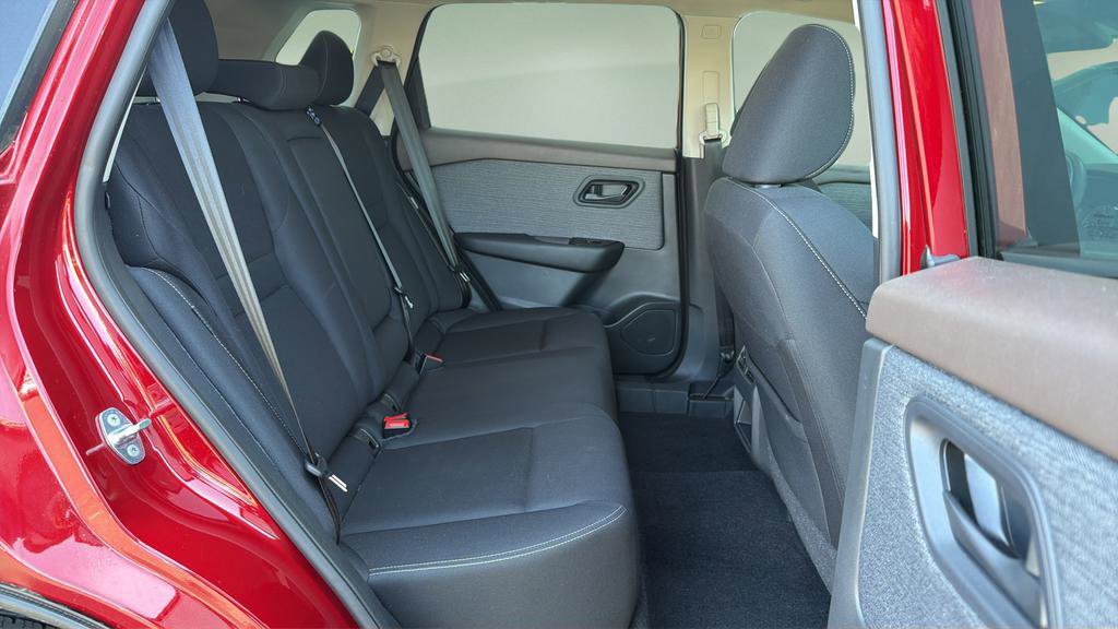 Certified 2023 Nissan Rogue S AWD/4WD image 15