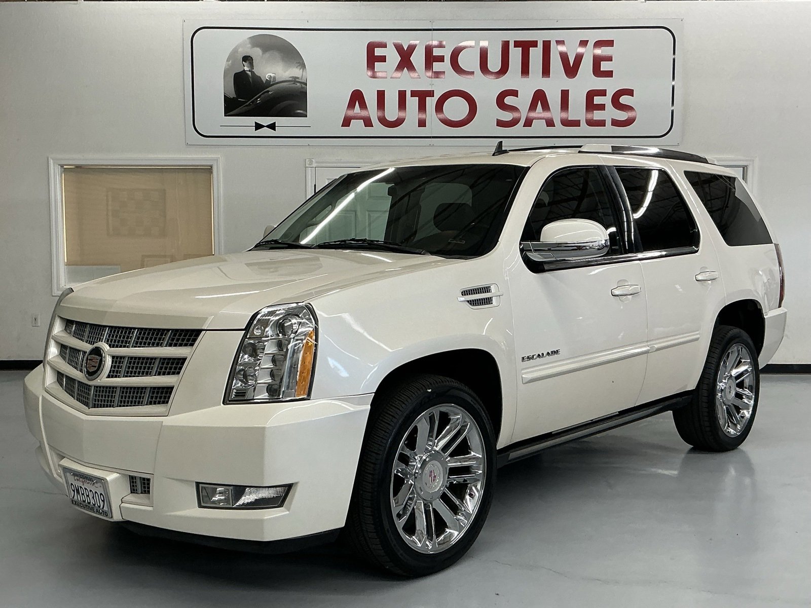 Used 2014 Cadillac Escalade Premium