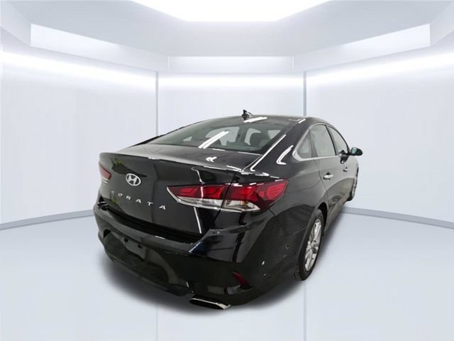 Used 2018 Hyundai Sonata SEL w/ Tech Package 02 FWD image 9
