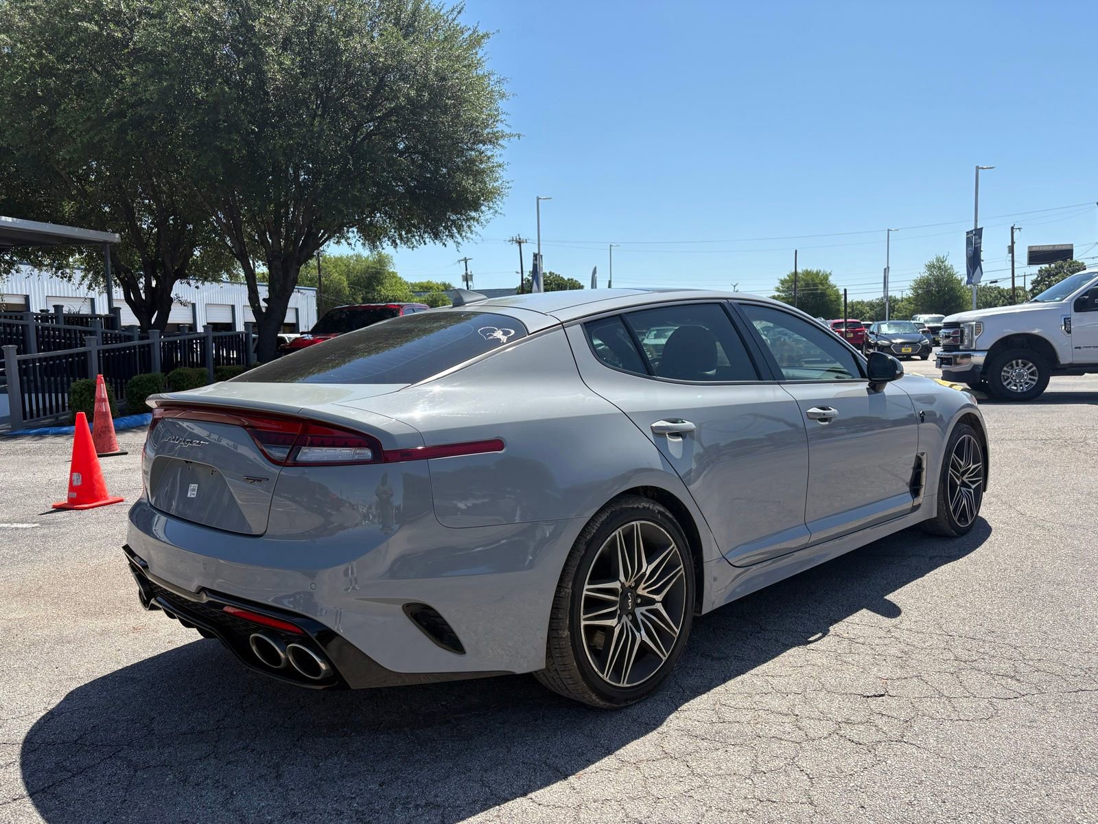 Used 2022 Kia Stinger GT1 RWD image 5
