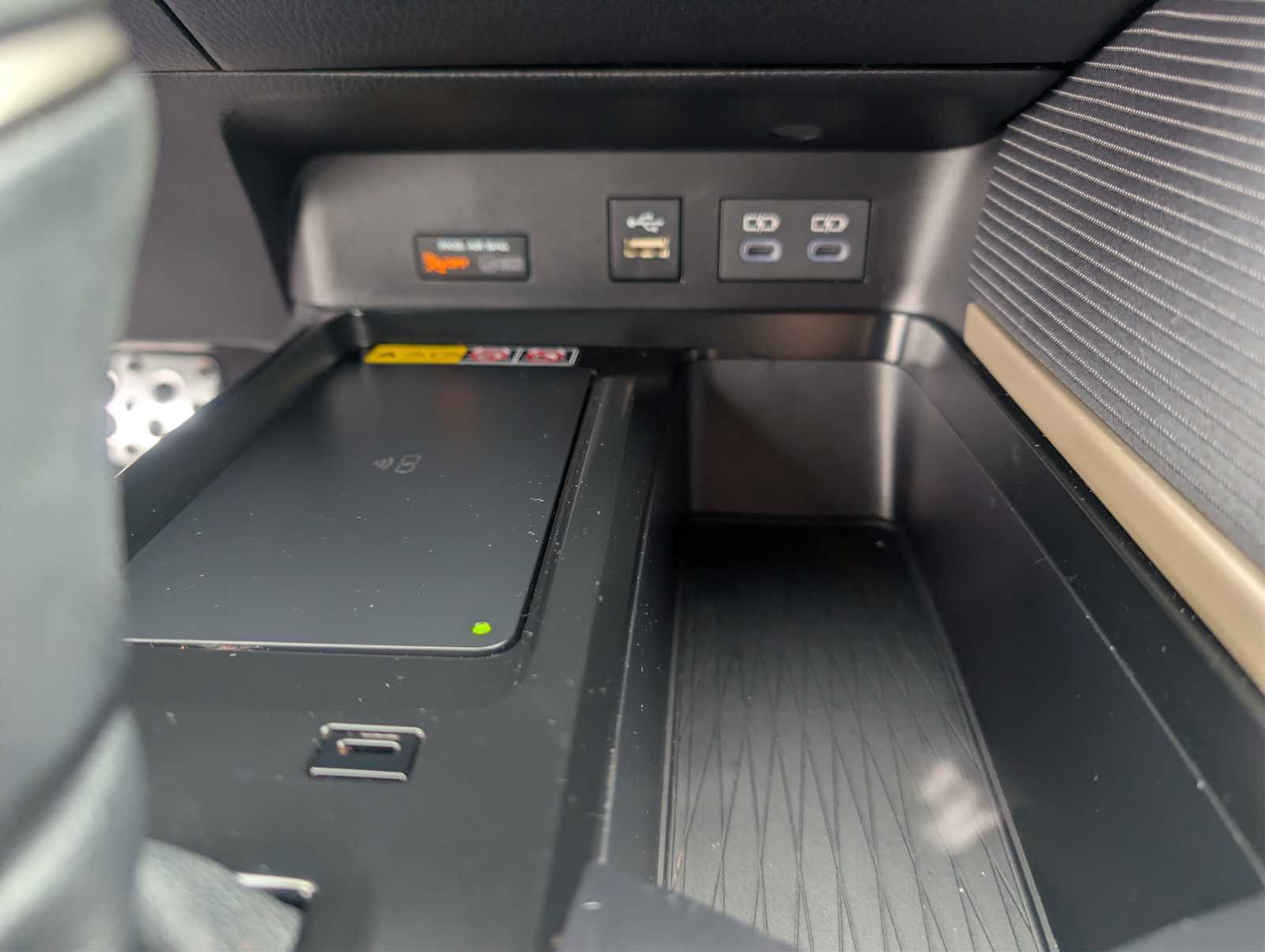 Certified 2025 Toyota Camry SE w/ Convenience Package FWD image 15