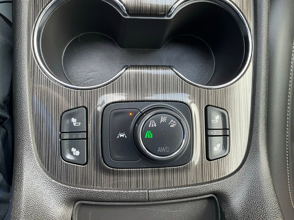 Used 2023 GMC Acadia SLT image 9