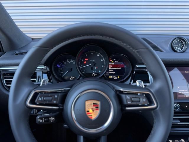 New 2026 Porsche Macan AWD/4WD image 17