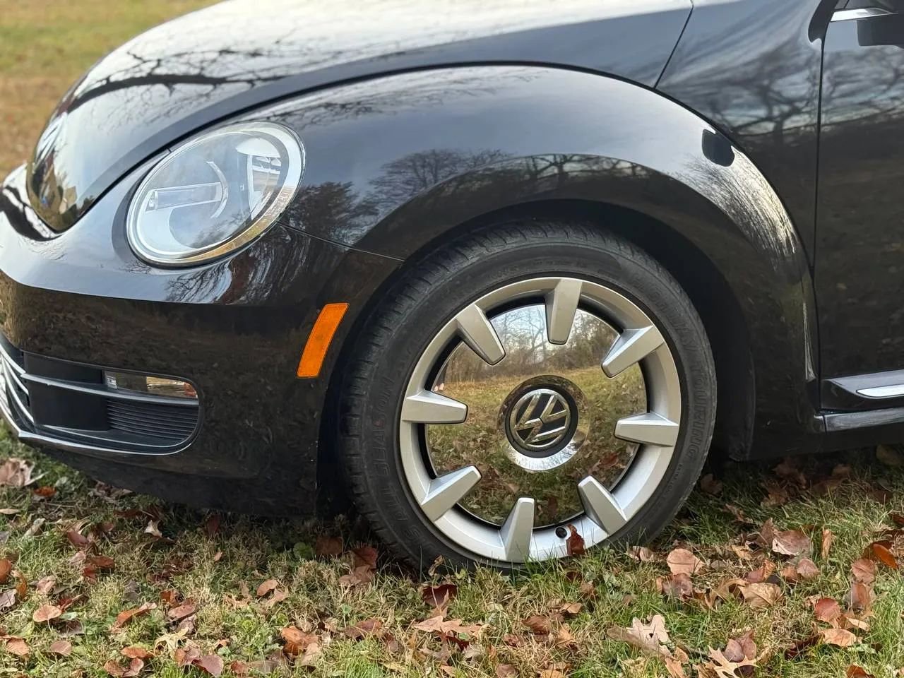 Used 2013 Volkswagen Beetle 2.5 image 25
