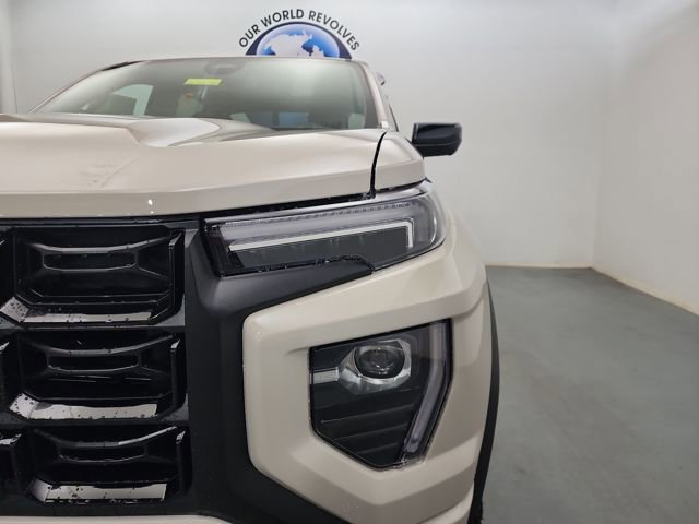 New 2026 GMC Canyon Elevation w/ Convenience Package image 36