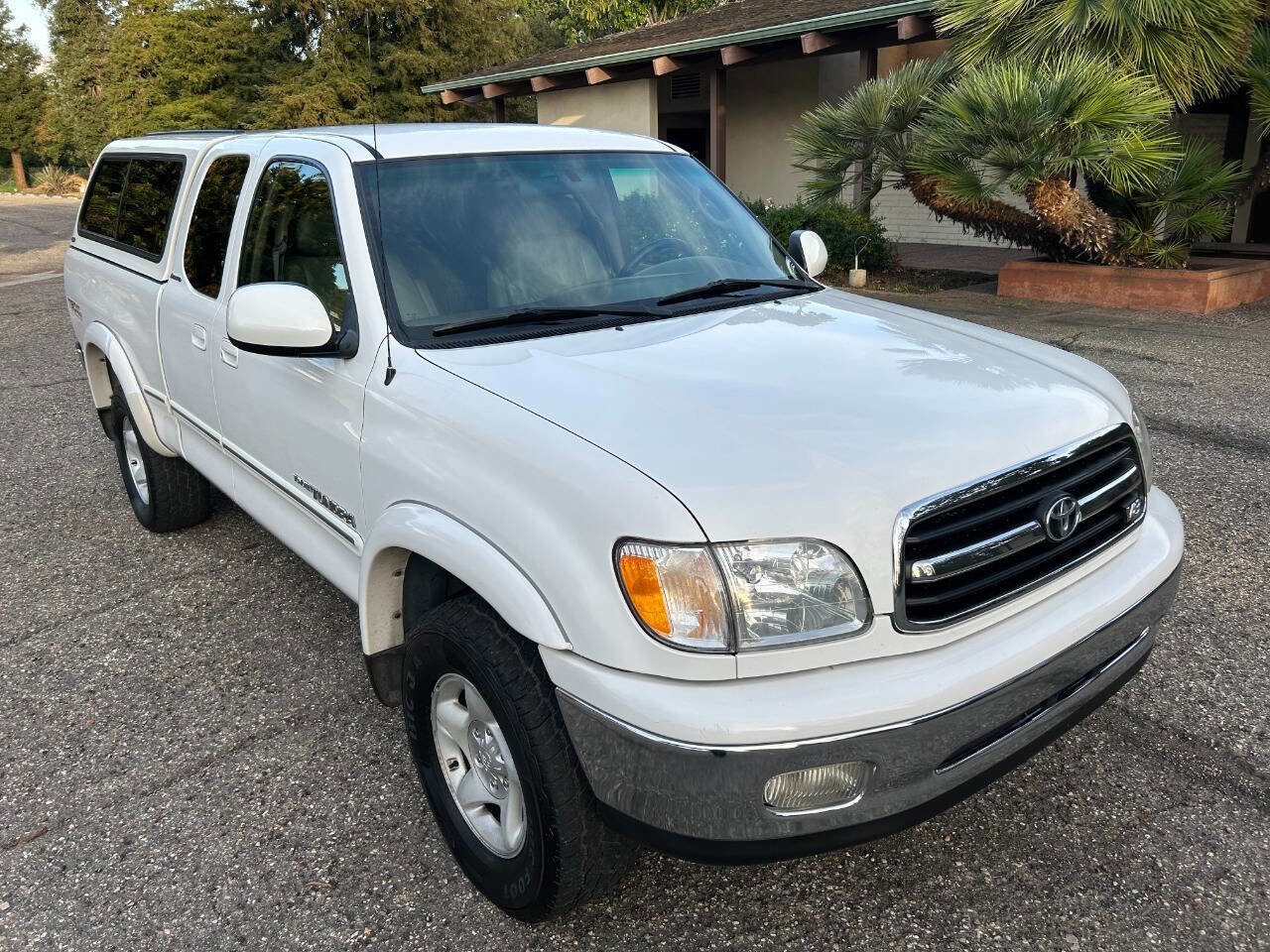 Used 2000 Toyota Tundra Limited AWD/4WD image 12