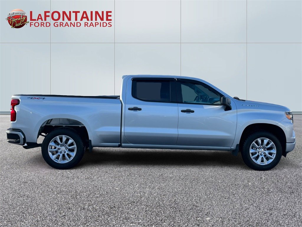 Used 2022 Chevrolet Silverado 1500 Custom image 8