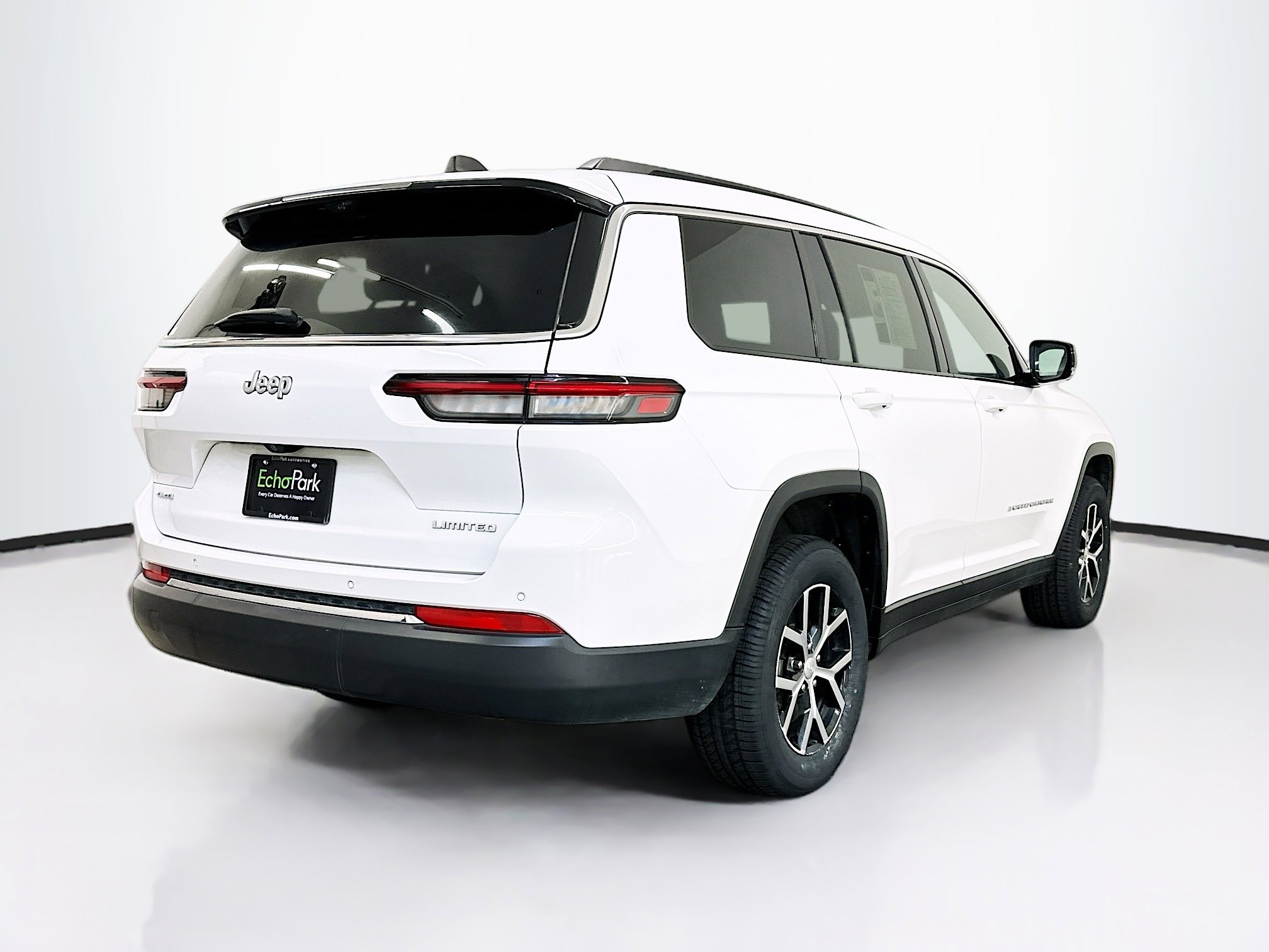 Used 2024 Jeep Grand Cherokee L Limited w/ Luxury Tech Group II image 9