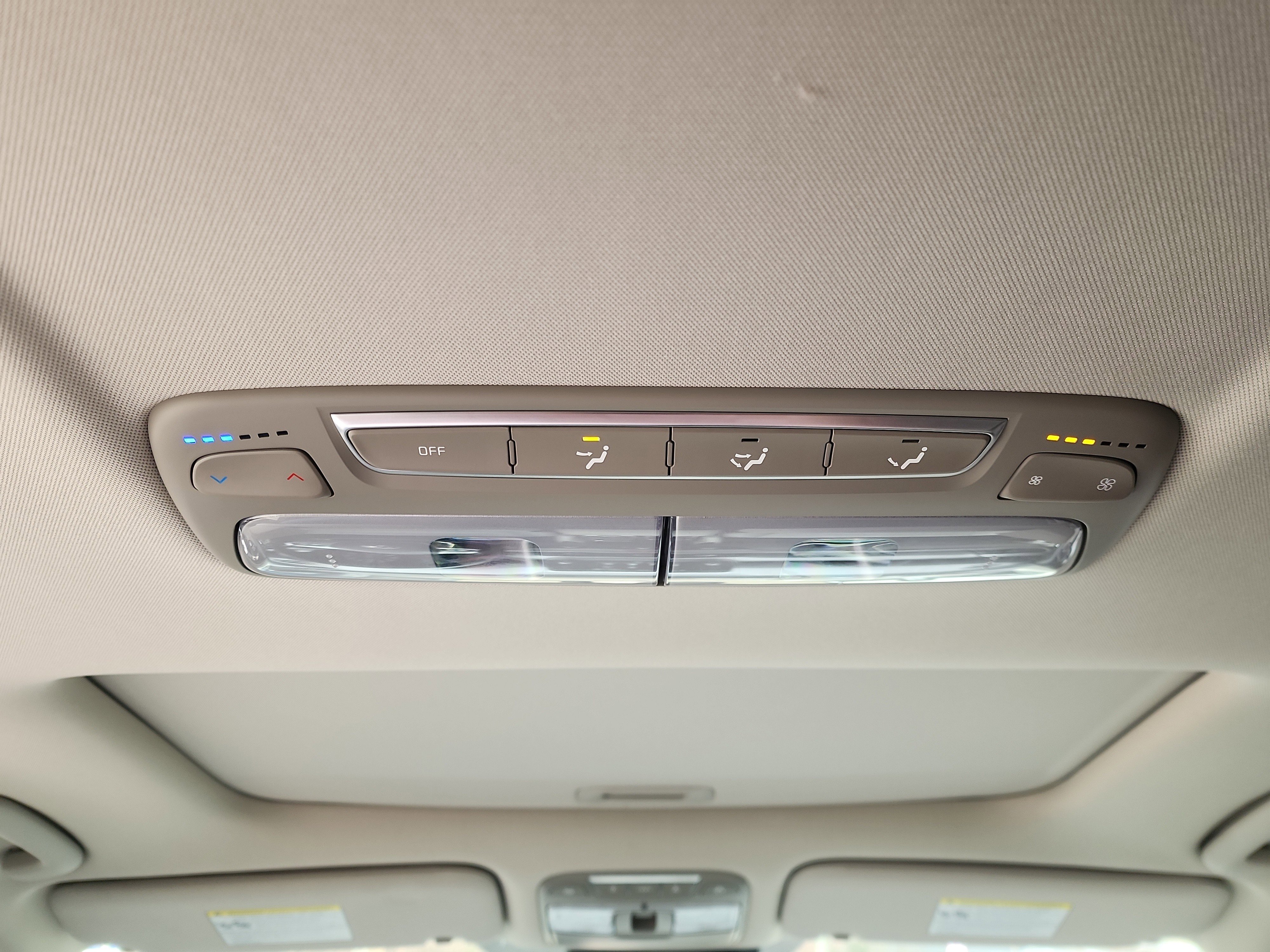 Used 2021 Kia Telluride S image 13