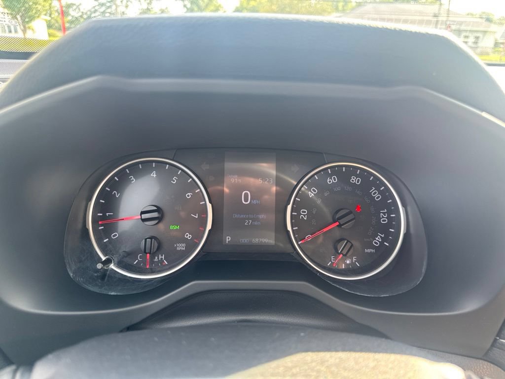 Used 2020 Toyota RAV4 XLE w/ Convenience Package AWD/4WD image 21