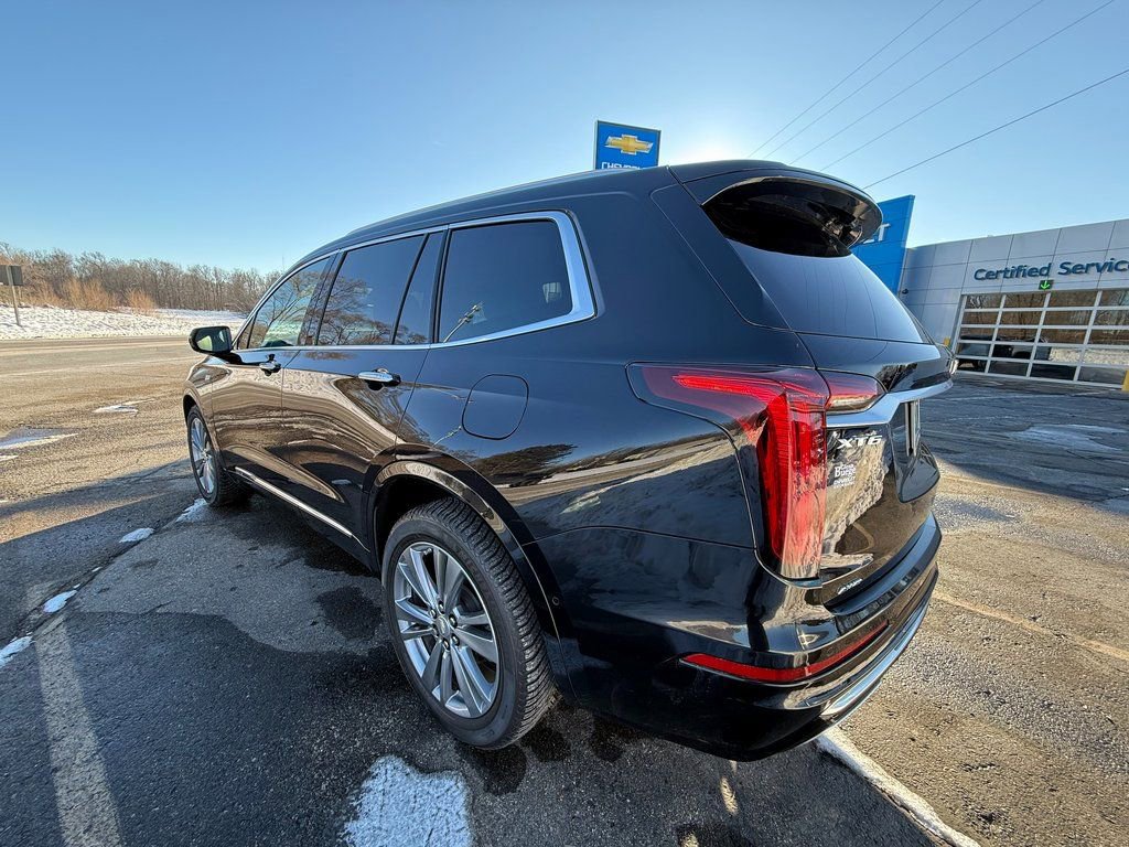 Certified 2020 Cadillac XT6 Premium Luxury image 3