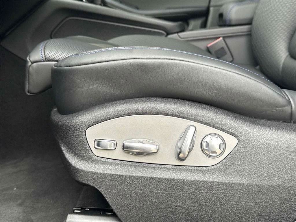 New 2025 Porsche Macan image 93