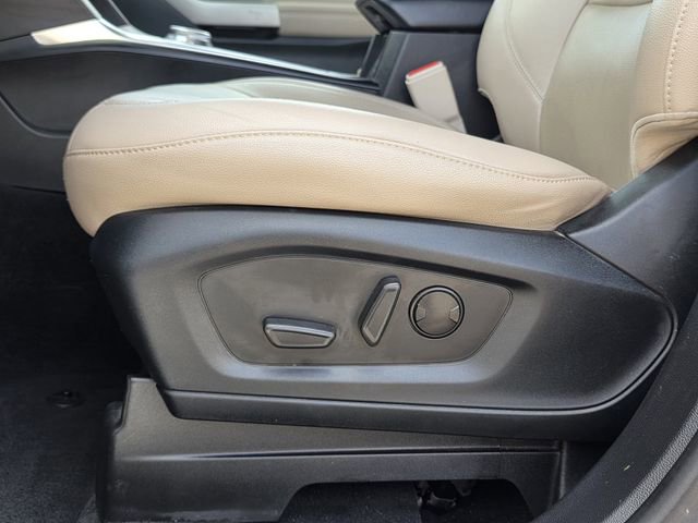 Certified 2022 Ford Explorer Limited RWD image 13